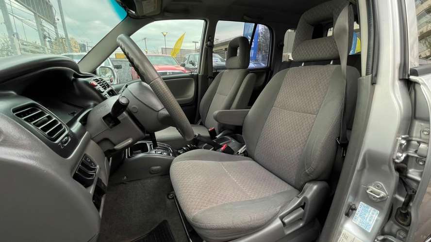 Suzuki Nomade 4X4 2.0 AT  (2003) - Imagen 7