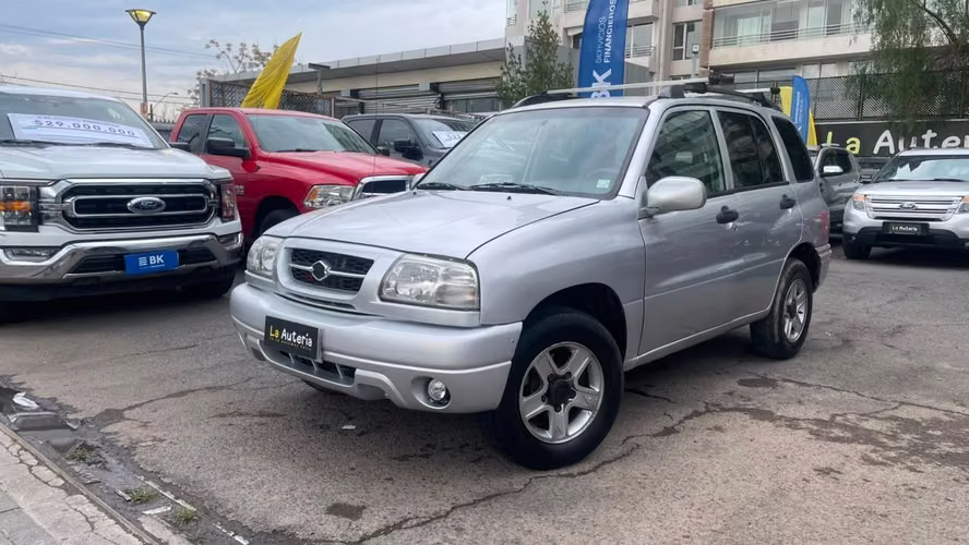 Suzuki Nomade 4X4 2.0 AT  (2003)