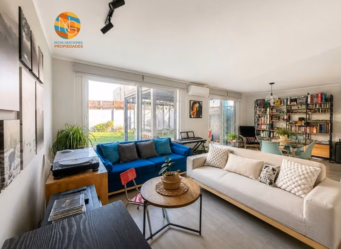 Casa en cdo. Alto Las Perdices,245 m² total,3D+3B.