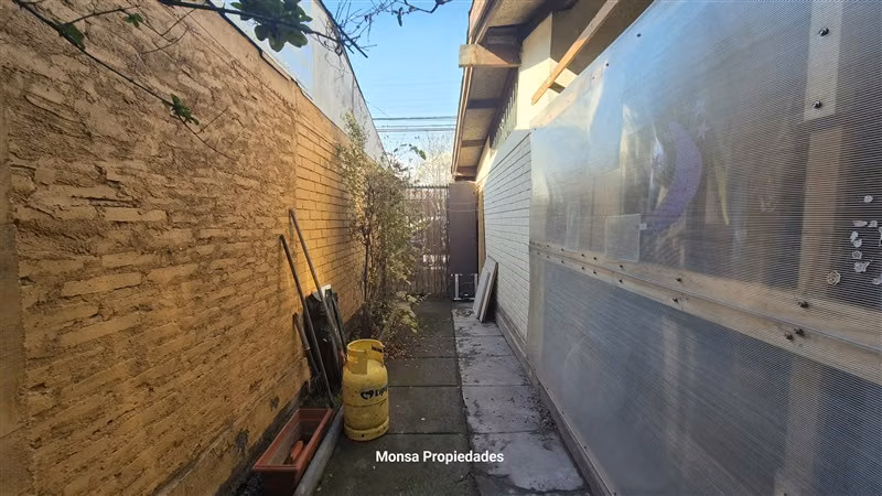 Casa en arriendo de 3D 1B Metro Esc. Agrícola Macul