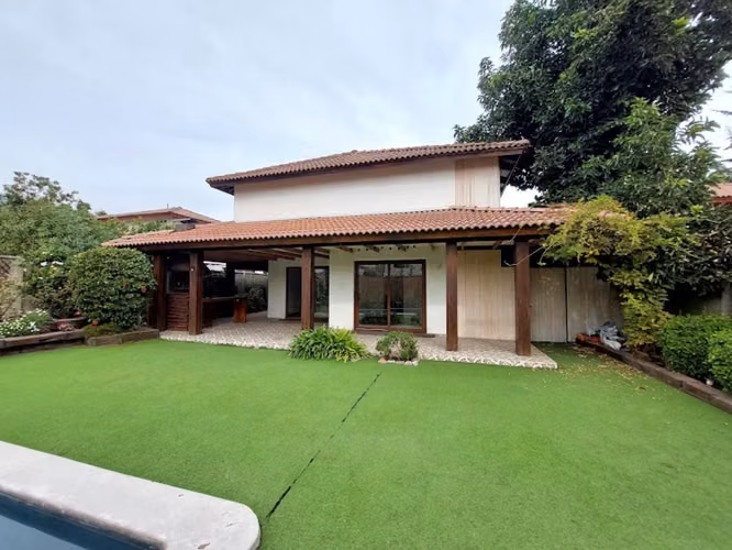 VENTA CASA 3HAB 4BA PEÑALOLÉN