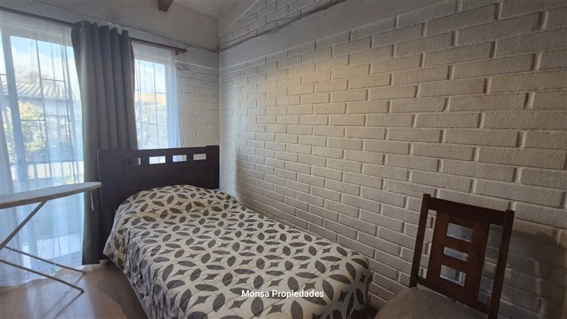 Casa en arriendo de 3D 1B Metro Esc. Agrícola Macul