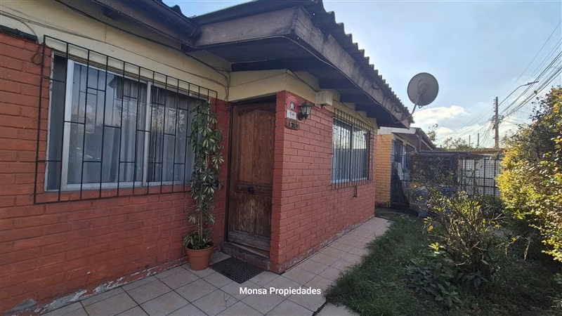 Casa en arriendo de 3D 1B Metro Esc. Agrícola Macul