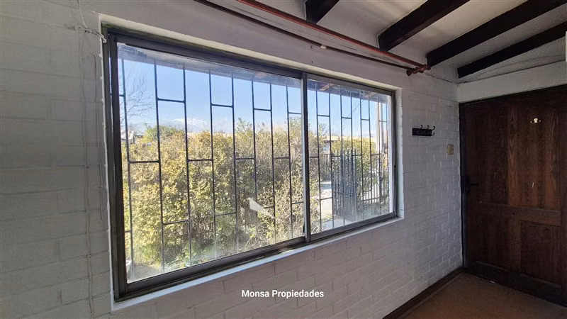 Casa en arriendo de 3D 1B Metro Esc. Agrícola Macul
