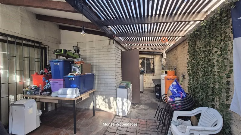 Casa en arriendo de 3D 1B Metro Esc. Agrícola Macul