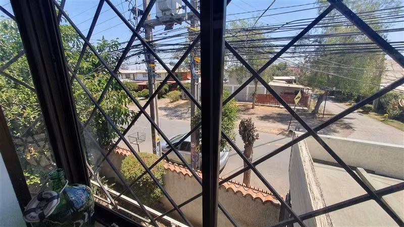 Casa en venta de 4 dorm. en La Granja