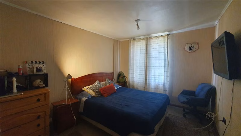 Casa en venta de 4 dorm. en La Granja
