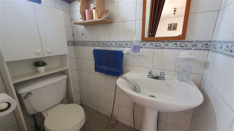 Casa en venta de 4 dorm. en La Granja