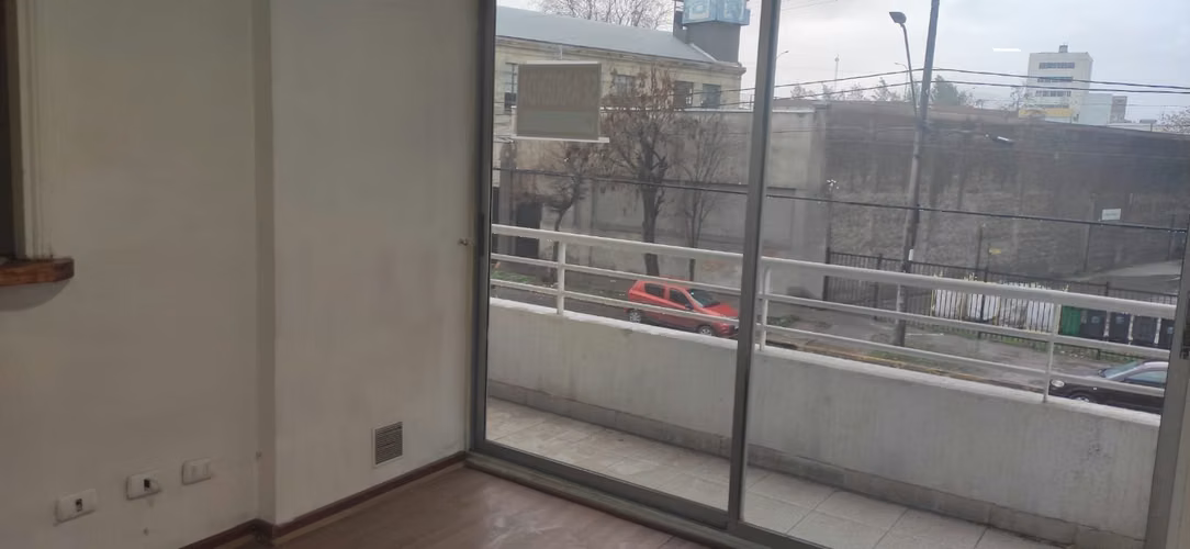 Arriendo amplio depto.  en $420.000 de 3d y 1 b en Condominio Yungay Quinta Normal