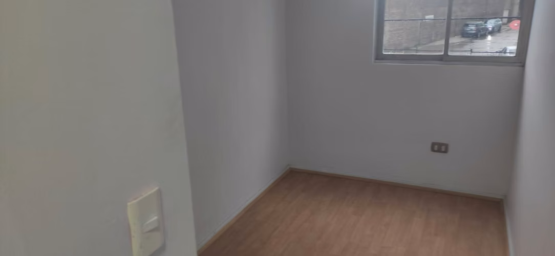Arriendo amplio depto.  en $420.000 de 3d y 1 b en Condominio Yungay Quinta Normal