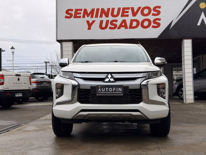 MITSUBISHI KATANA CR MECANICA 4X2 AÑO 2023 UNICO DUEÑO