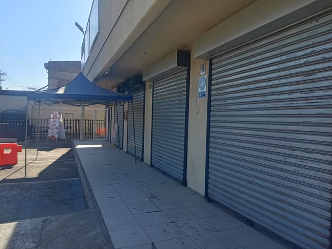 PROXIMO METRO, BATERIA DE LOCALES, AVDA STA ROSA - Imagen 6