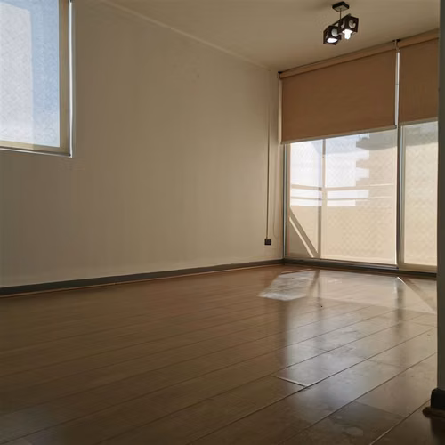 Acogedor Dpto. en Arriendo. Av. Lazo. San Miguel 3D 2B 1E 1B - Imagen 4