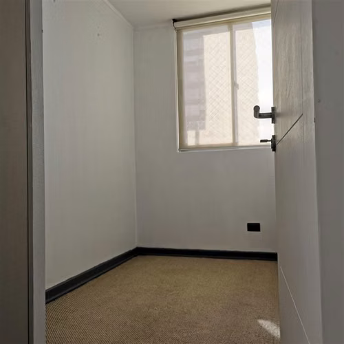 Acogedor Dpto. en Arriendo. Av. Lazo. San Miguel 3D 2B 1E 1B - Imagen 16