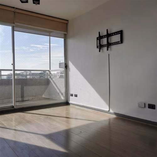Acogedor Dpto. en Arriendo. Av. Lazo. San Miguel 3D 2B 1E 1B - Imagen 5