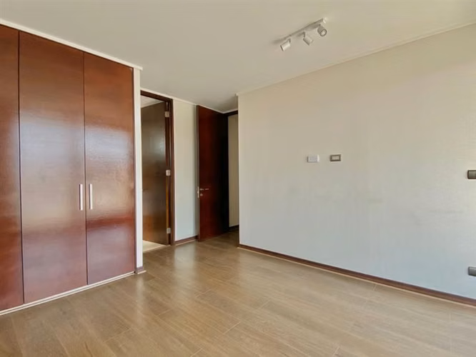 ARRIENDO DEPTO 2 D, 2 B, 2 EST, 1 BD. LAS CONDES, METRO