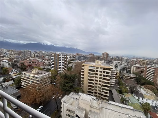 VENTA DEPTO. 2 D, 2 B, 1 EST, 1 BD. PROVIDENCIA, LOS LEONES
