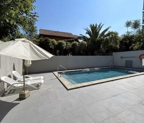 VENTA DEPTO. 3 D, 2 B, 1 EST, 2 BD. EN PEÑALOLEN. CONDOMINIO