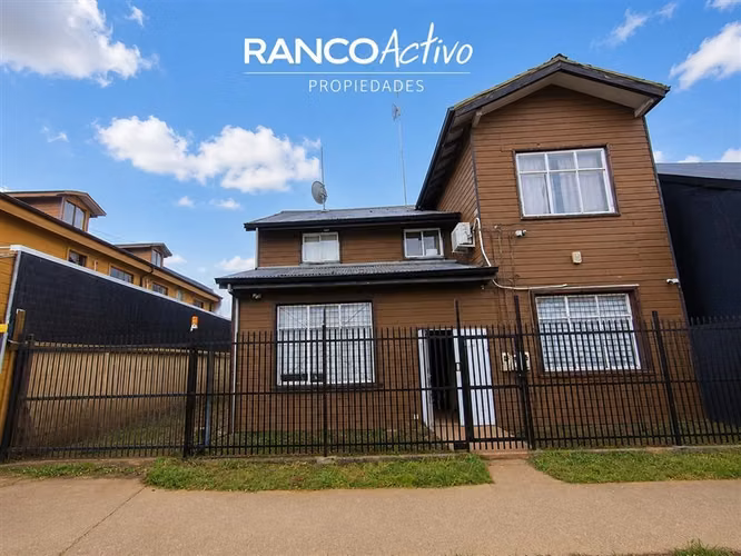 Casa en venta con potencial comercial en Valdivia 5D 2B - Imagen 3
