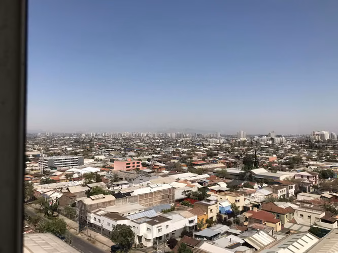 Cómodo y funcional Departamento, Excelente conectividad, Lindos atardeceres, a pasos del Metro Irarrázaval