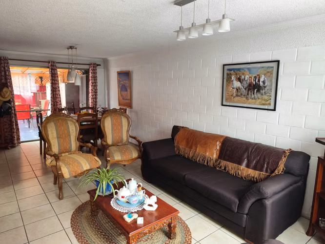 VENTA CASA 4HAB 2BA MAIPÚ