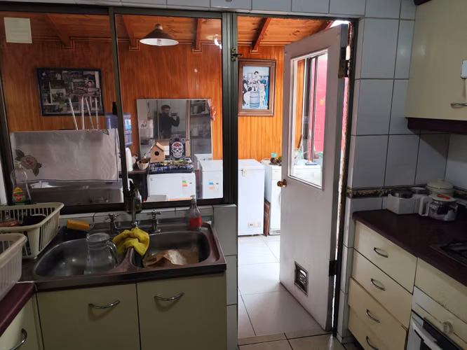 VENTA CASA 4HAB 2BA MAIPÚ