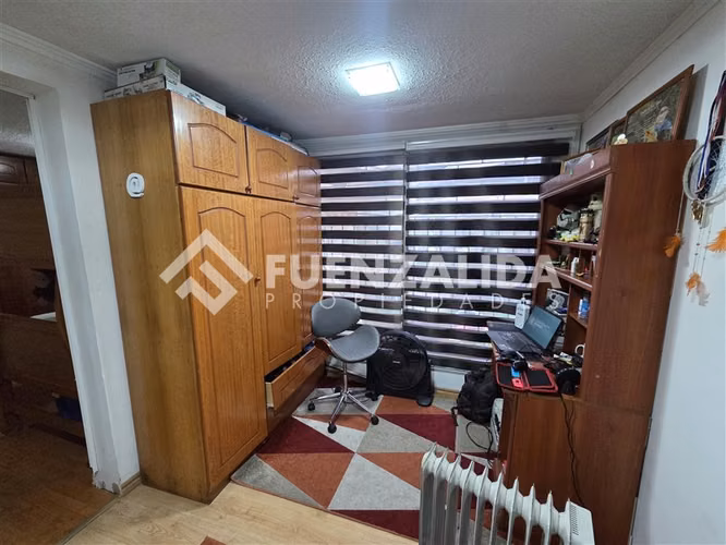 Casa en venta de 3 dorm. en La Florida