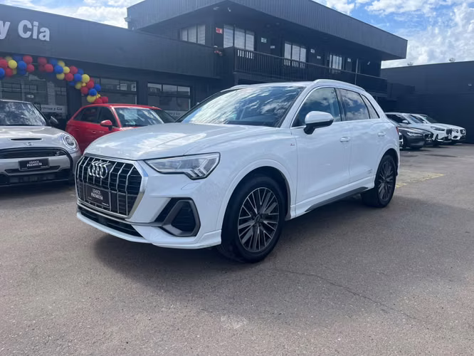 Audi Q3 35 TFSI S-LINE 1.4 AUT