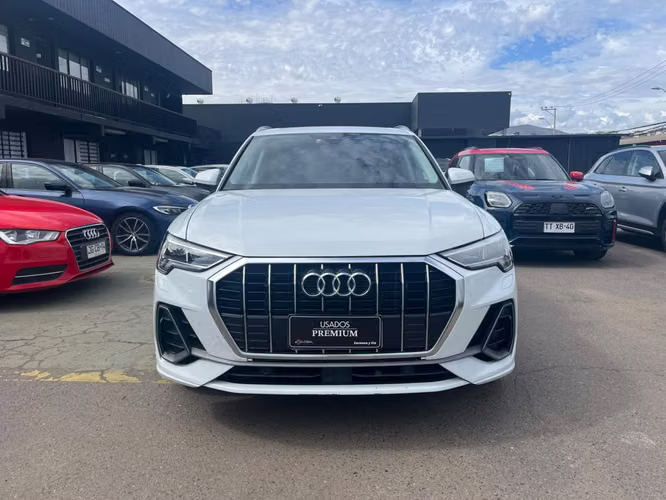 Audi Q3 35 TFSI S-LINE 1.4 AUT