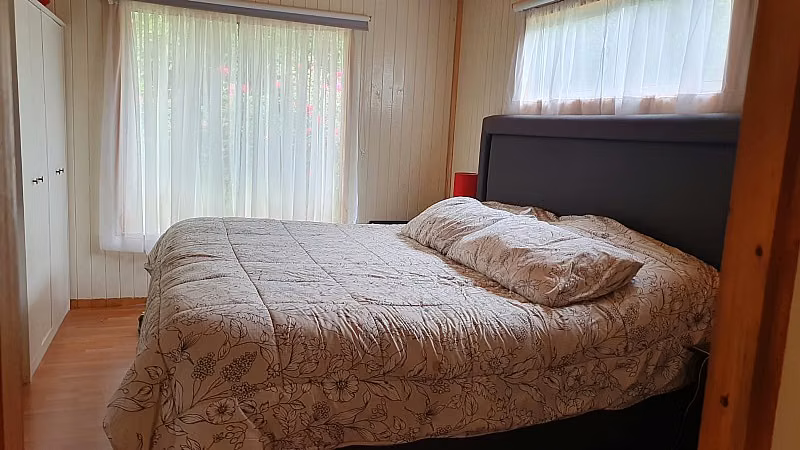 EXCELENTE CASA REMODELADA 4D/2B EN GRAN SITIO DE 3 MIL MTS2