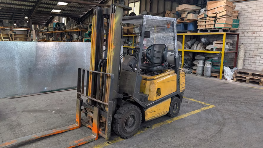 Grua Horquilla Yale modelo GTP20AF 2003