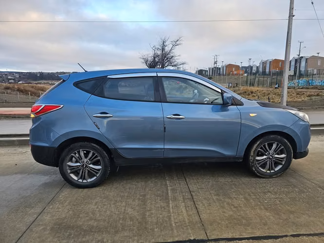 Hyundai Tucson 2015 Automatico, 6 velocidades con boton de partida