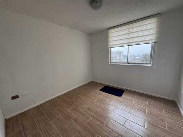ARRIENDO DEPARTAMENTO LAGUNA REDONDA  SIN ESTACIONAMIENTO