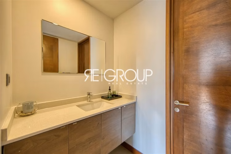 Casa en venta de 4 dorm. en Lo Barnechea