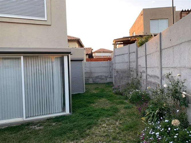 TusCorredores vende casa en Hacienda el peñon