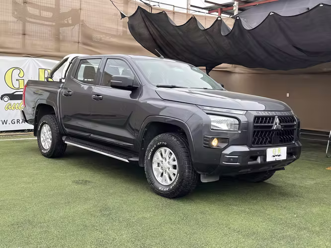 MITSUBISHI L200 2025
