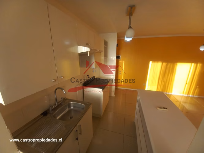 Departamento en segundo Piso, 3 Dormitorios, 1 Baño, Quilicura.