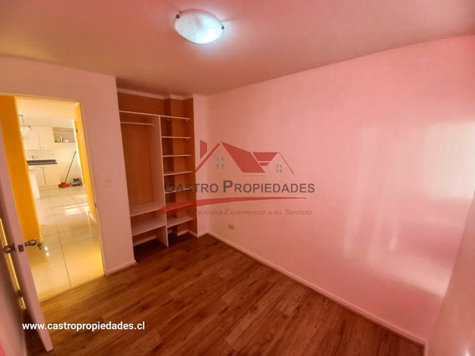 Departamento en segundo Piso, 3 Dormitorios, 1 Baño, Quilicura.