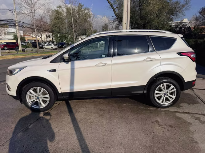 FORD Escape 2.0 TURBO UNICO DUEÑO FABRICADA EN ALEMANA 2019