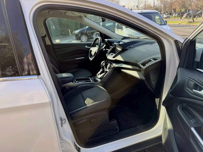 FORD Escape 2.0 TURBO UNICO DUEÑO FABRICADA EN ALEMANA 2019
