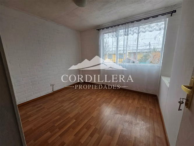 Casa en arriendo de 2 dorm. en Puente Alto