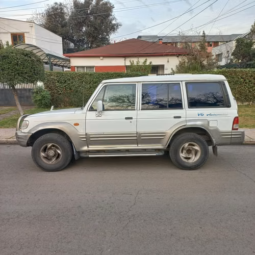 HYUNDAI GALLOPER II AUTOMATICO AÑO 1998 FULL