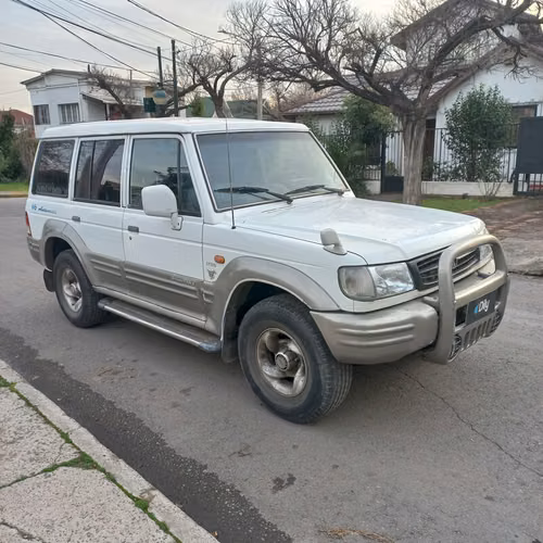 HYUNDAI GALLOPER II AUTOMATICO AÑO 1998 FULL