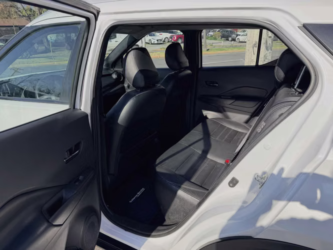 NISSAN KICKS EXCLISIVE 1.6 AUTOMATICO FULL AIRE AIRBAG SONY VER EN LAS CONDES 2018