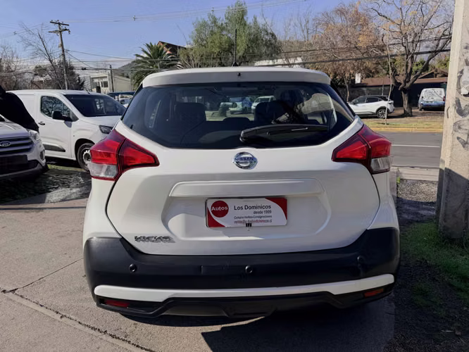 NISSAN KICKS EXCLISIVE 1.6 AUTOMATICO FULL AIRE AIRBAG SONY VER EN LAS CONDES 2018