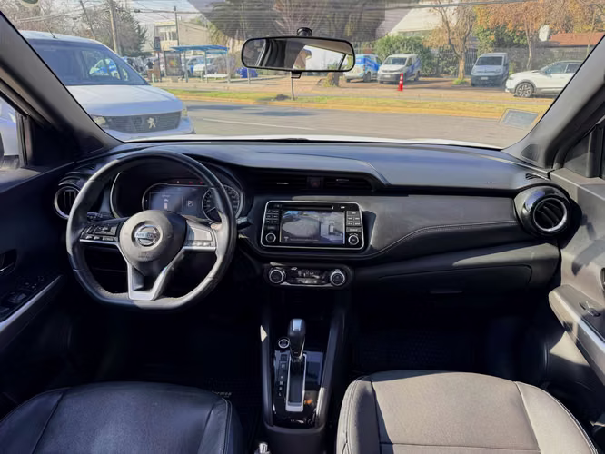 NISSAN KICKS EXCLISIVE 1.6 AUTOMATICO FULL AIRE AIRBAG SONY VER EN LAS CONDES 2018
