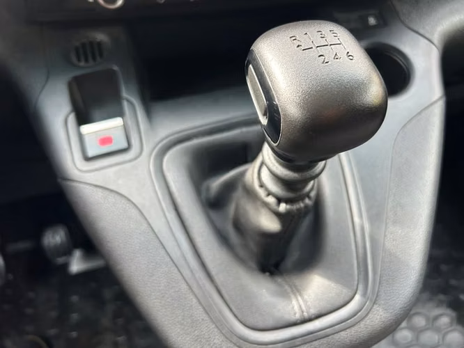 PEUGEOT PARTNER PARTNER L1 BLUEHDI 100 - 2023 | 4317