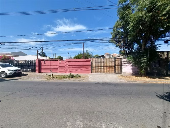 Casa 2 Pisos + LocalOficina Sector LO VIAL - San Miguel