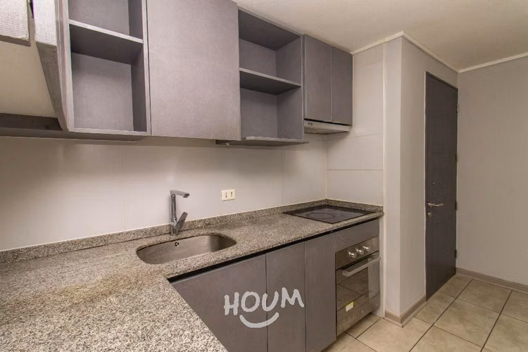 Departamento en Avenida Fermín Vivaceta