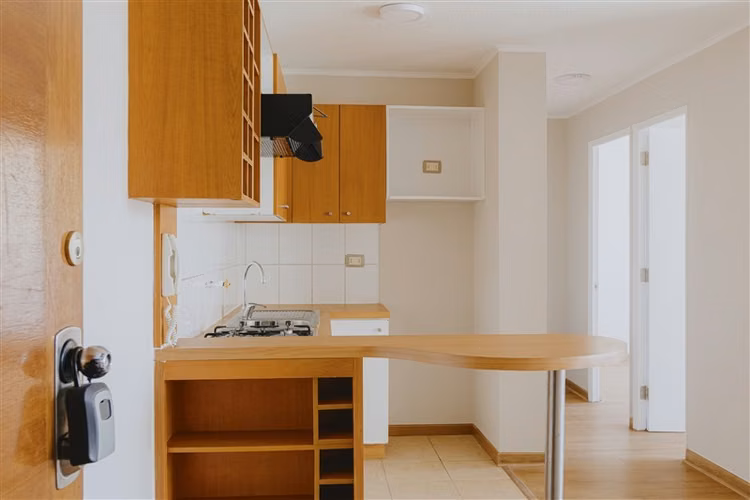 Arriendo en San Martín Deptos. de 2 dorm. Metro Sta Ana